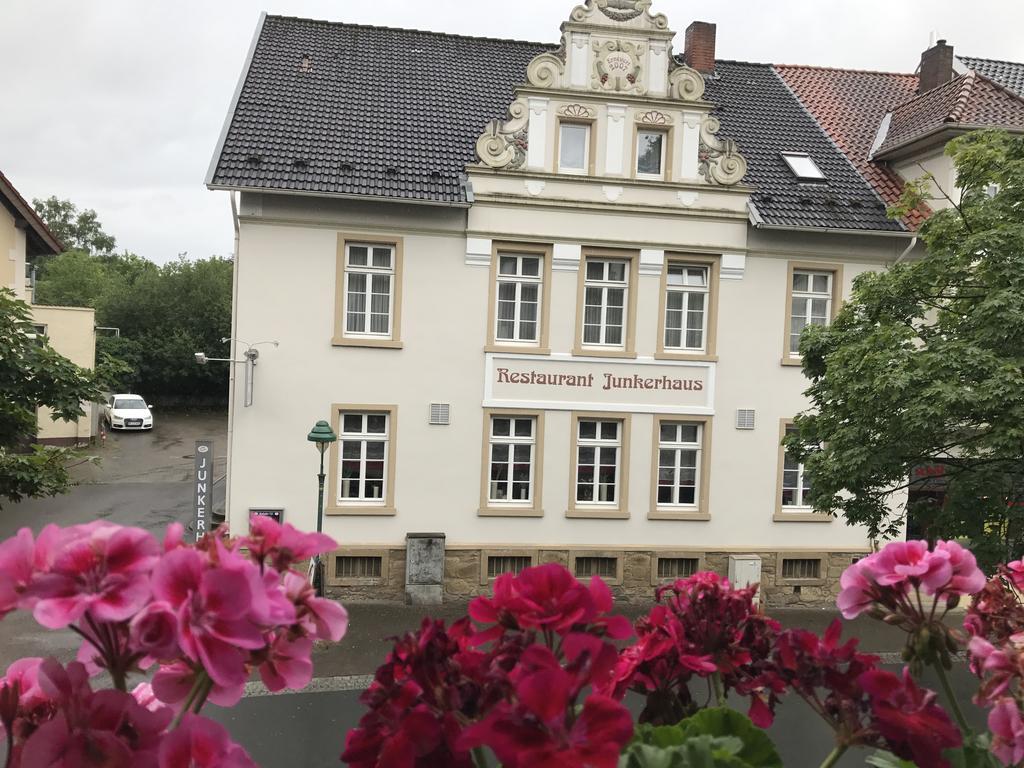 Hotel Junkerhaus Bad Salzuflen Exteriör bild