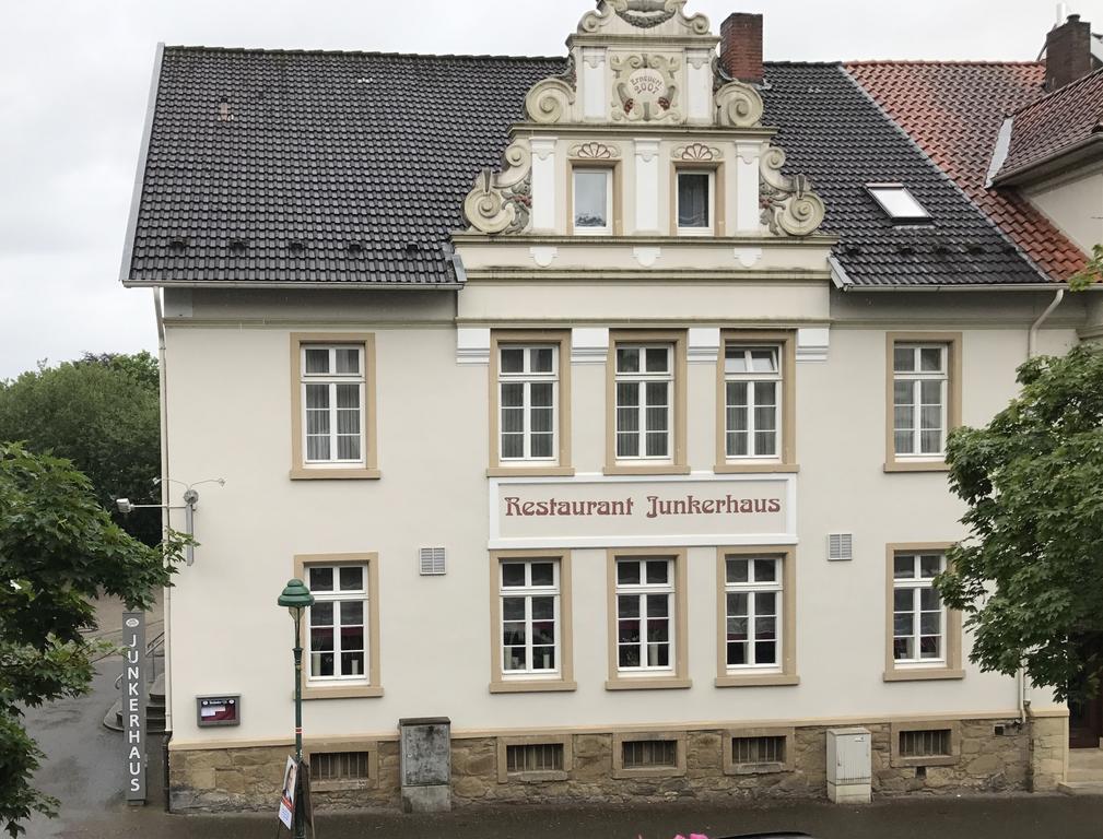 Hotel Junkerhaus Bad Salzuflen Exteriör bild